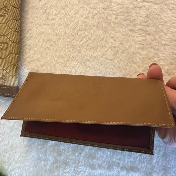 1980’s Vintage Dior Honeycomb Kiss Lock Long Wallet - Picture 5 of 9